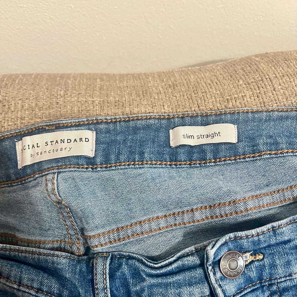 Sanctuary Social Standard Jeans Size 8 Slim Straight Raw Hem - Picture 6 of 8